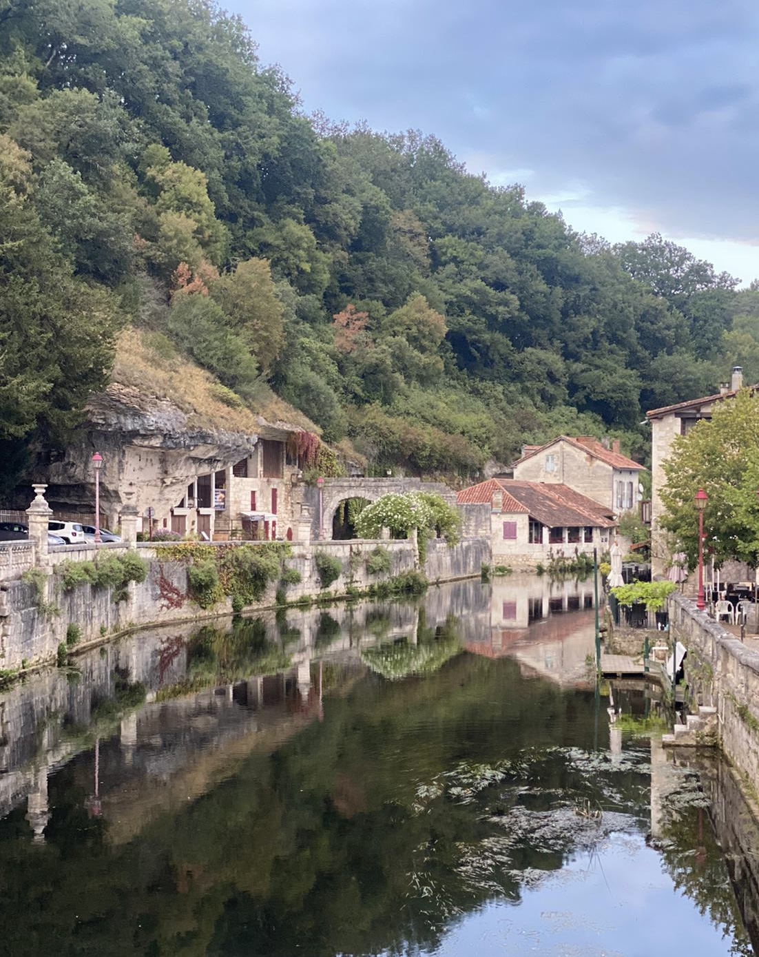 The river Dronne running through Brantôme